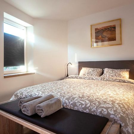 Gite Le Vingtieme Spa Esterno foto